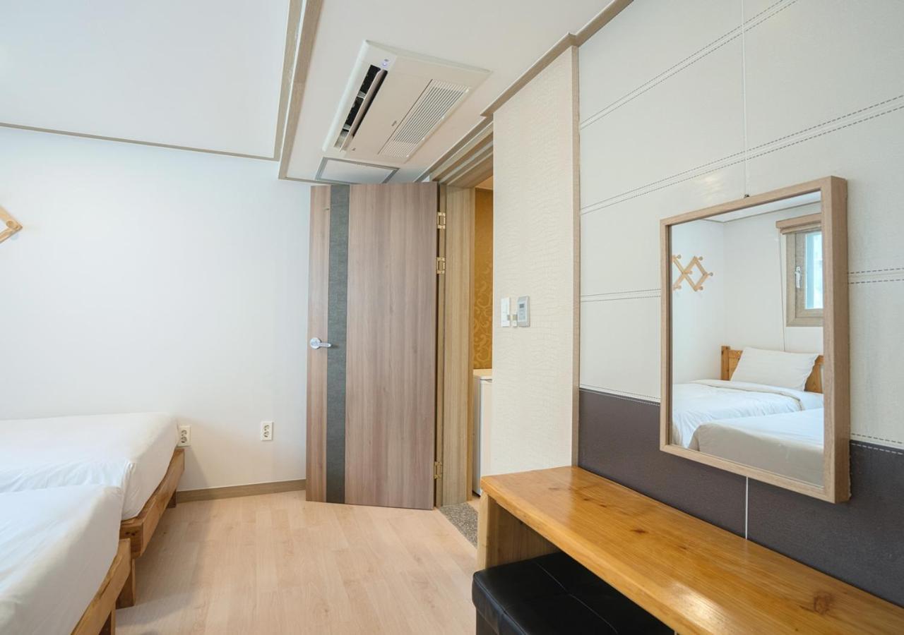 J2 Family Hotel Чечжу Екстер'єр фото