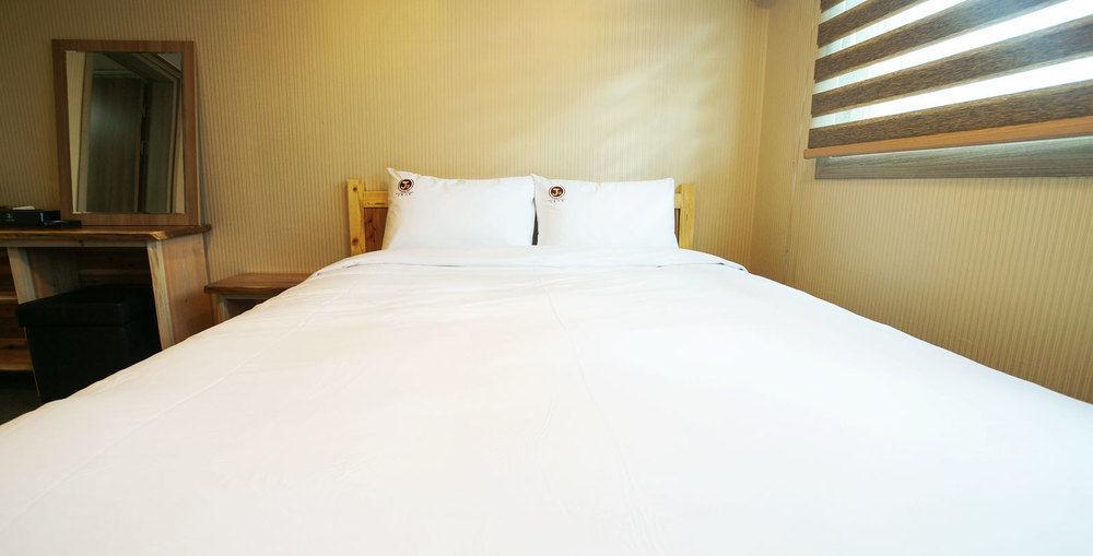 J2 Family Hotel Чечжу Екстер'єр фото